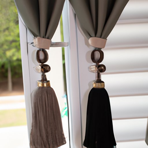 Accessorize Your Outdoor Curtains with Tiebacks and Valances