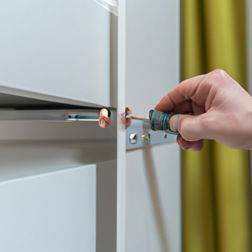 How to Install Kitchen Cabinet Handles in Minutes