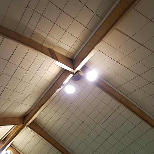What is a Vaulted Ceiling? Benefits, Design, and Maintenance Tips